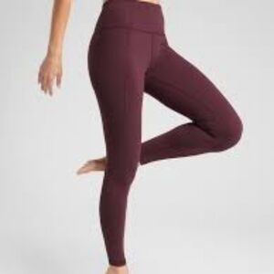 Athleta Salutation Leggings, maroon, size medium